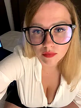 anny mooore online show from September 15, 6:52 pm