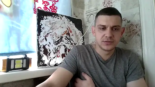 Snapshot of BogdanNegoda chatting on April 27, 11:52 am BogdanNegoda online show from April 27, 11:52 am