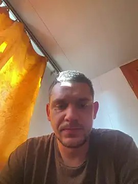 Snapshot of BogdanNegoda chatting on May 12, 5:15 am BogdanNegoda online show from May 12, 5:15 am