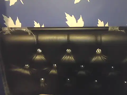 SoftButDeadly0 online show from December 4, 5:10 pm