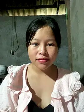 O o UwU o O online show from October 17, 4:15 am