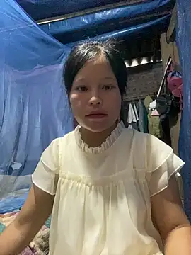 O o UwU o O online show from October 18, 8:26 am