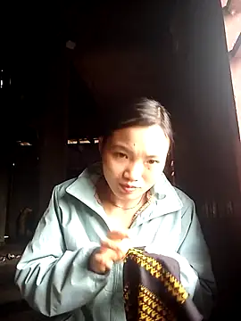 ngan-cute online show from October 29, 1:30 am