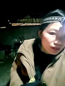 ngan-cute online show from February 12, 1:44 am