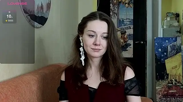 Snapshot of SkyHelen chatting on March 18, 8:17 am SkyHelen online show from March 18, 8:17 am