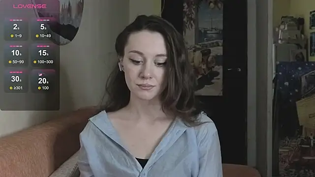 Snapshot of SkyHelen chatting on March 23, 5:17 pm SkyHelen online show from March 23, 5:17 pm