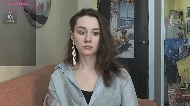 Snapshot of SkyHelen chatting on March 24, 5:23 am SkyHelen online show from March 24, 5:23 am