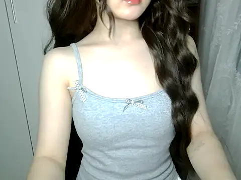 Annabelle-e online show from June 15, 7:38 pm