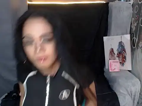 Snapshot of SerenityFoxx chatting on November 6, 7:37 pm SerenityFoxx online show from November 6, 7:37 pm