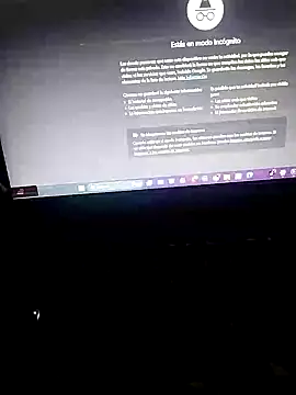 Snapshot of EMERKITHO_20_R chatting on July 7, 2:32 pm EMERKITHO 20 R online show from July 7, 2:32 pm