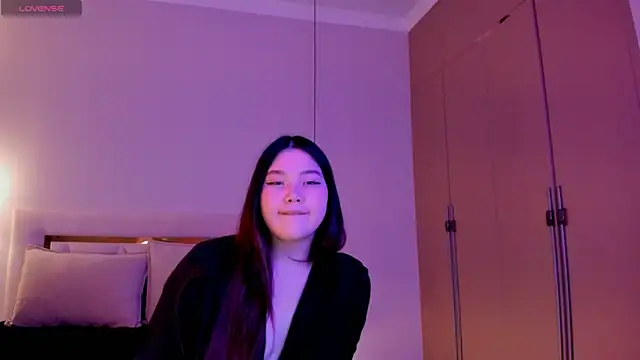 yummmymommy online show from September 25, 2:32 pm