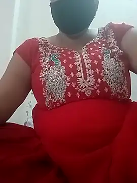 Snapshot of Rakhi_sawant143 chatting on October 30, 2:35 am Rakhi sawant143 online show from October 30, 2:35 am