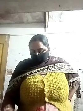 Snapshot of Rakhi_sawant143 chatting on December 3, 4:27 pm Rakhi sawant143 online show from December 3, 4:27 pm