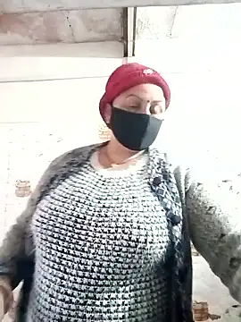 Rakhi sawant143 online show from January 10, 2:35 am