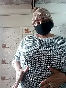 Rakhi sawant143 online show from February 4, 3:12 am