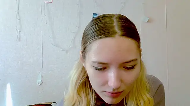 Snapshot of _kikiclark__ chatting on September 27, 8:41 am  kikiclark   online show from September 27, 8:41 am