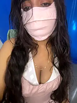 Snapshot of DesiSexyMonika chatting on September 9, 9:42 am DesiSexyMonika online show from September 9, 9:42 am