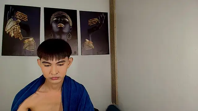 Snapshot of xxxhugecocktwinkxxx chatting on September 13, 8:30 pm xxxhugecocktwinkxxx online show from September 13, 8:30 pm