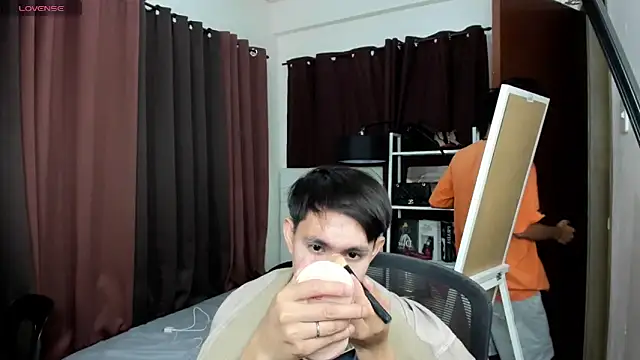 Snapshot of xxxhugecocktwinkxxx chatting on September 25, 9:24 am xxxhugecocktwinkxxx online show from September 25, 9:24 am