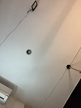 Juanita-Diaz online show from February 22, 8:29 pm