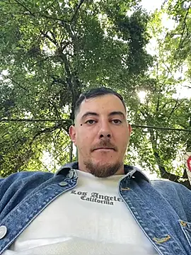 DaNNyeL016 online show from May 19, 7:04 am