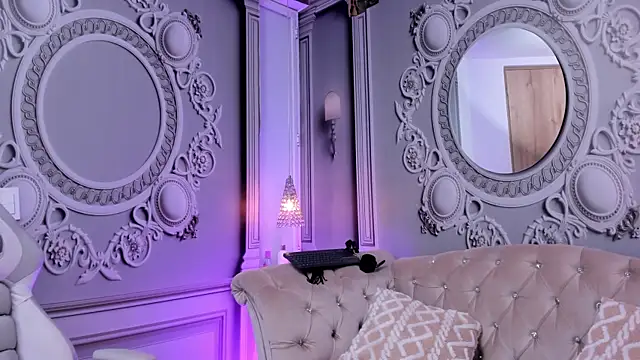 Megan cute4u online show from September 26, 12:31 pm