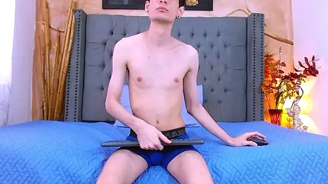 Luke Carter online show from December 20, 1:18 pm