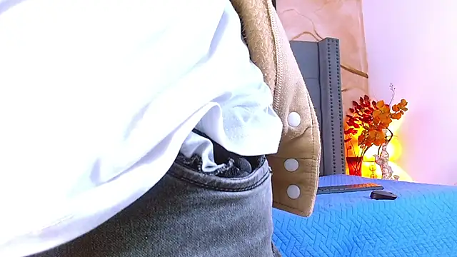 Luke Carter online show from February 17, 1:29 pm