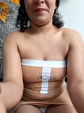 Lexiiee 1 online show from October 4, 4:16 pm