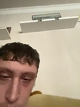 Snapshot of efeeee35 chatting on September 25, 1:04 pm efeeee35 online show from September 25, 1:04 pm