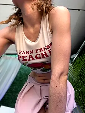 SweetieSinXXX online show from October 7, 1:30 pm