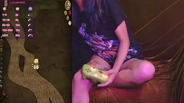 mmmminaDarling online show from April 15, 5:36 am