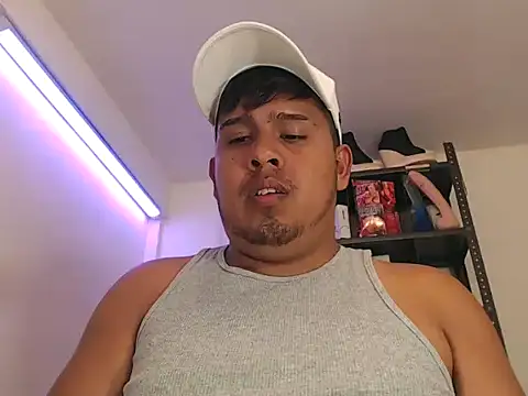 sexy hot72 online show from January 9, 4:59 am