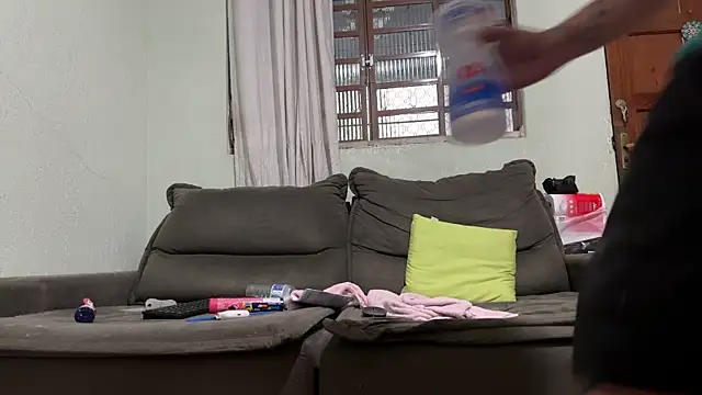 Snapshot of chrisalmeid_ chatting on July 18, 8:34 pm chrisalmeid online show from July 18, 8:34 pm