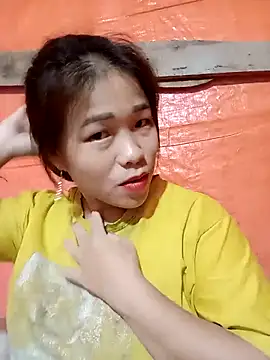 Snapshot of sumy-00 chatting on October 4, 12:52 am sumy-00 online show from October 4, 12:52 am