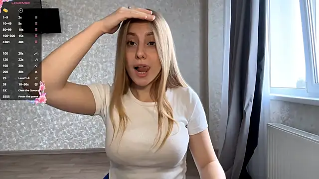 DreamyOlivia online show from October 11, 10:47 am