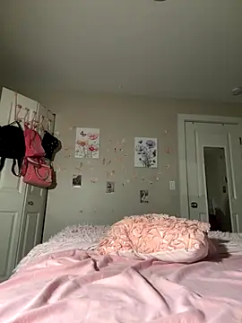 Snapshot of gigifox220 chatting on September 28, 6:30 am gigifox220 online show from September 28, 6:30 am