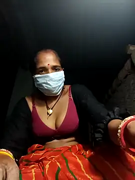 Snapshot of Hot-honi chatting on September 8, 2:27 pm Hot-honi online show from September 8, 2:27 pm