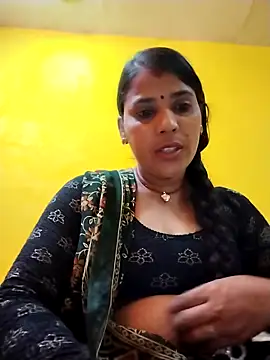 Snapshot of Sabnam_kohli chatting on September 18, 3:25 pm Sabnam kohli online show from September 18, 3:25 pm