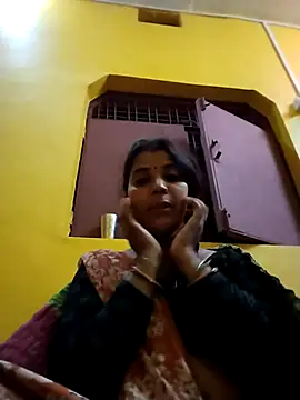 Snapshot of Sabnam_kohli chatting on October 18, 10:43 pm Sabnam kohli online show from October 18, 10:43 pm