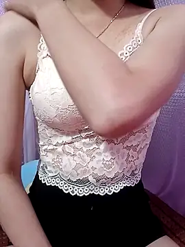 Snapshot of CherryBeii chatting on May 4, 1:29 pm CherryBeii online show from May 4, 1:29 pm