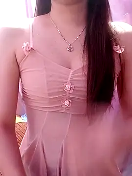 Snapshot of CherryBeii chatting on May 11, 10:40 pm CherryBeii online show from May 11, 10:40 pm