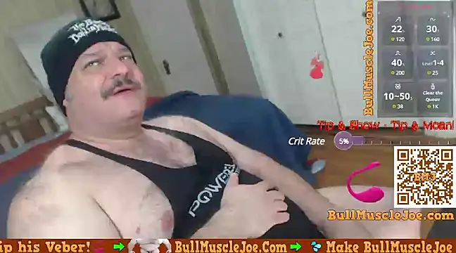 Snapshot of bullmusclejoe chatting on December 12, 5:52 am bullmusclejoe online show from December 12, 5:52 am