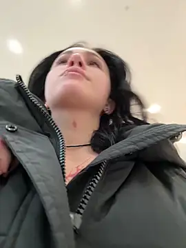 Snapshot of VendiMur chatting on October 28, 3:10 am VendiMur online show from October 28, 3:10 am