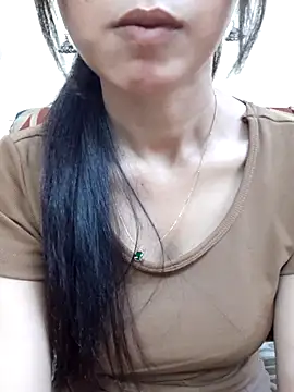 Snapshot of siya_rani67 chatting on May 19, 8:53 am siya rani67 online show from May 19, 8:53 am