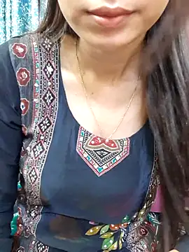Snapshot of siya_rani67 chatting on June 14, 7:05 pm siya rani67 online show from June 14, 7:05 pm