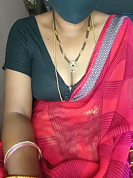 Snapshot of SindhuHappy chatting on June 17, 11:38 pm SindhuHappy online show from June 17, 11:38 pm