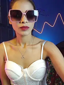 royeoy22 online show from March 19, 10:41 am