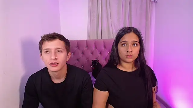 mae nathan  online show from July 28, 2:51 am