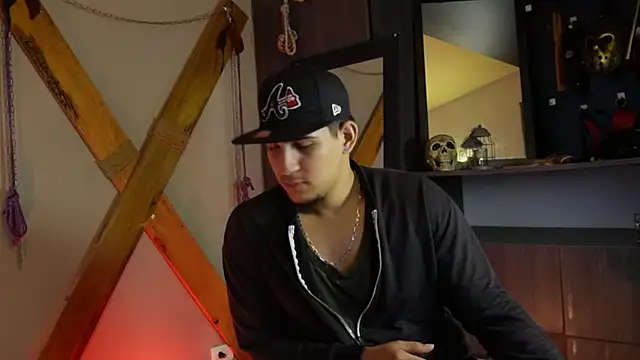 Snapshot of massimo_vidal_ chatting on September 10, 12:27 pm massimo vidal online show from September 10, 12:27 pm